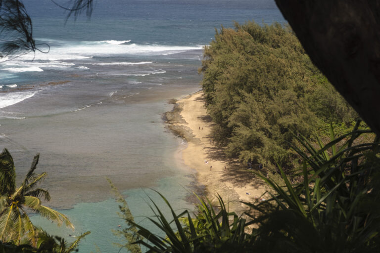 4 Best Family Friendly Beaches in Kauai, Hawaii